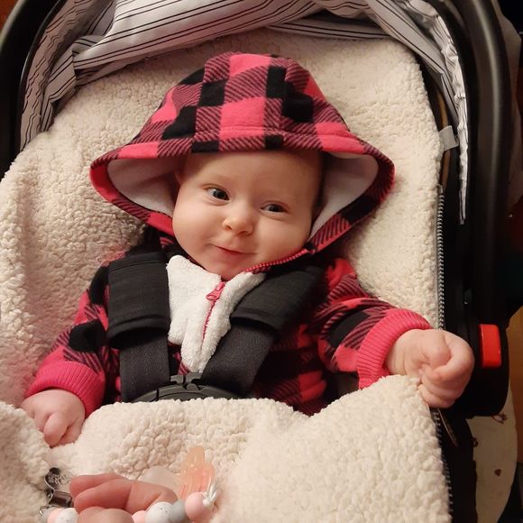 Meet your Posher, Debbie - Picture 1 of 1